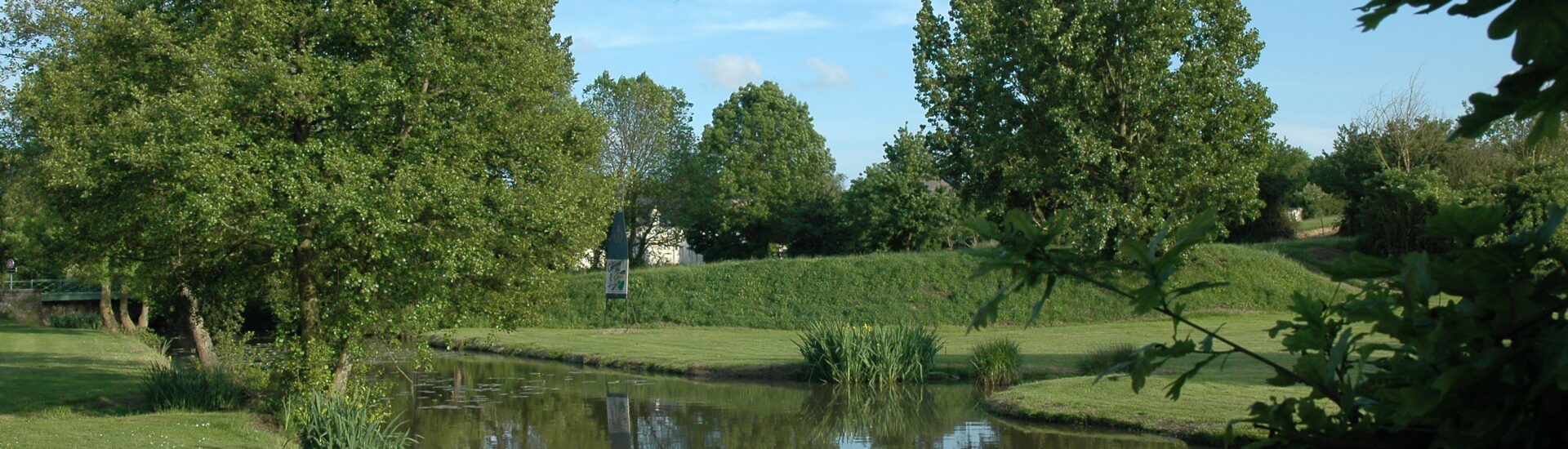 SENTIER D&rsquo;INTERPRÉTATION DU VIGNOBLE DE L&rsquo;AUBANCE : VIGNOBLE ET GÉOLOGIE