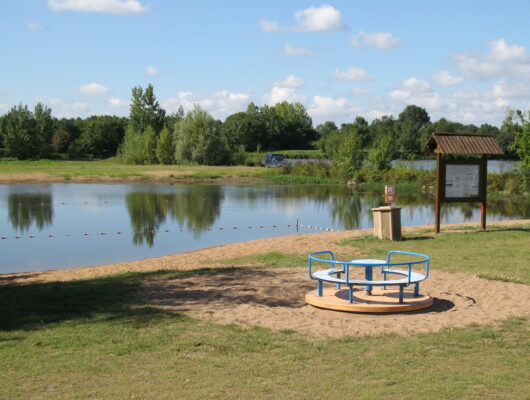 Aire de pique-nique Boire de La Rôme - aire-loisirs-parc-rome-champtoce1