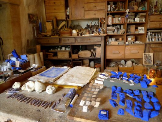 ATELIER-GALERIE DU MANOIR DE LA CAILLÈRE - richard-rak-interieur-galerie