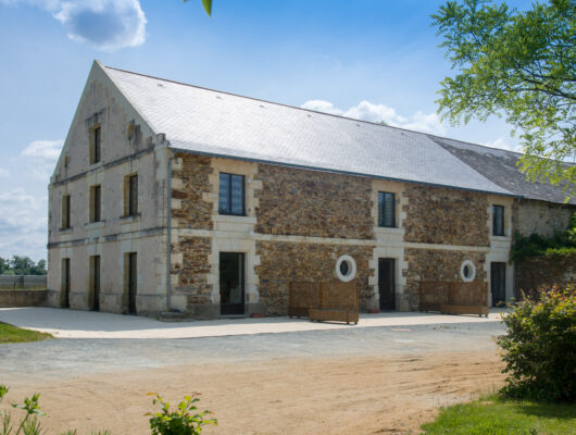 SALLE DE RÉCEPTION DE L&rsquo;ETANG - exterieur-gites-7