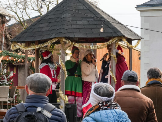 BALADE EN P&rsquo;TIT TRAIN MAGIQUE DU PÈRE NOËL - kiosque-chanteuses