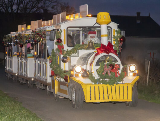 BALADE EN P&rsquo;TIT TRAIN MAGIQUE DU PÈRE NOËL - ptit-train-de-nuit