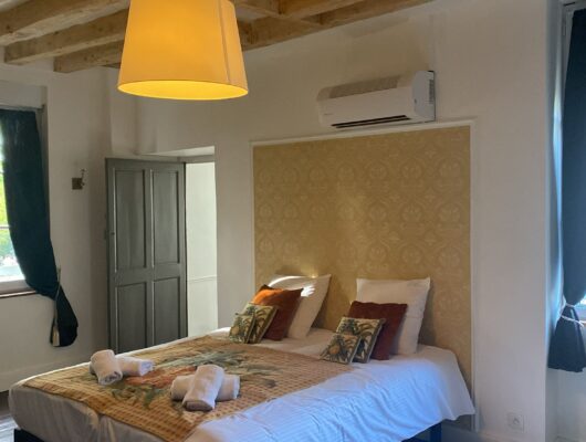 GRAND GÎTE CHÂTEAU D’ARTS - 1000018455