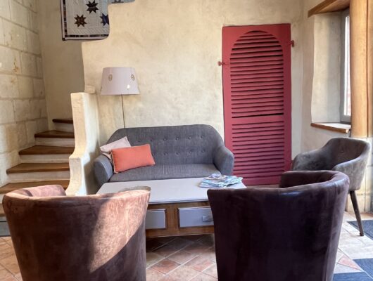 GITE LE CLOS DES 3 ROIS - closdes3roispetitsaloncotepiscine